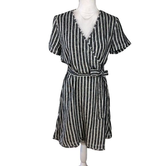 Linen Rayon Blend Striped Day Dress Small Gray Frayed Trim Cute Mid Workwear - Picture 1 of 12